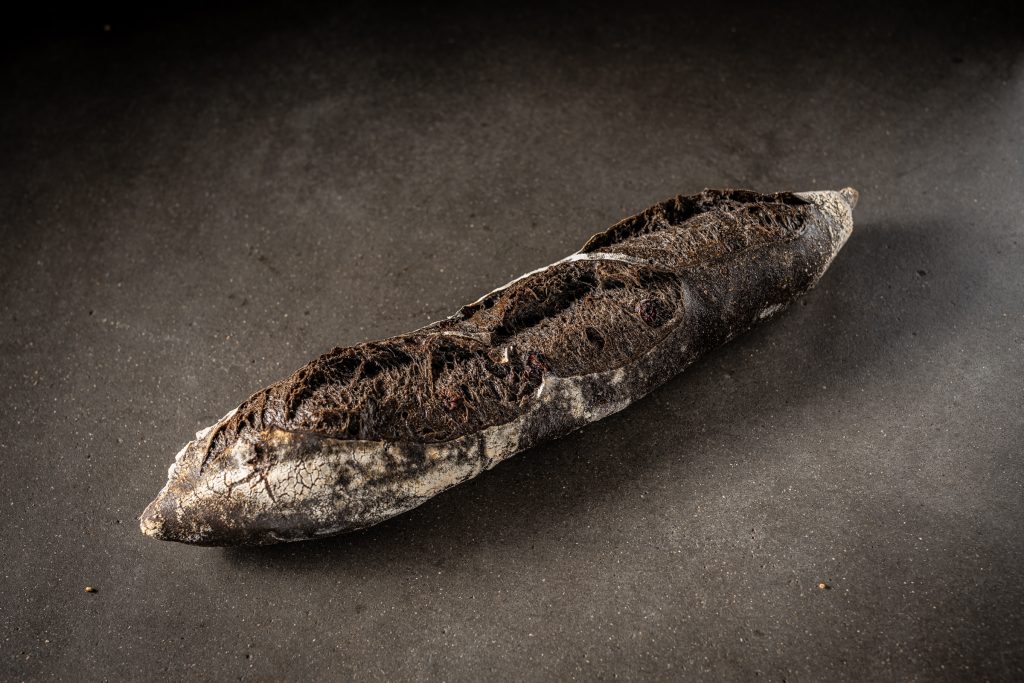 Sepia-Cranberry-Baguette
